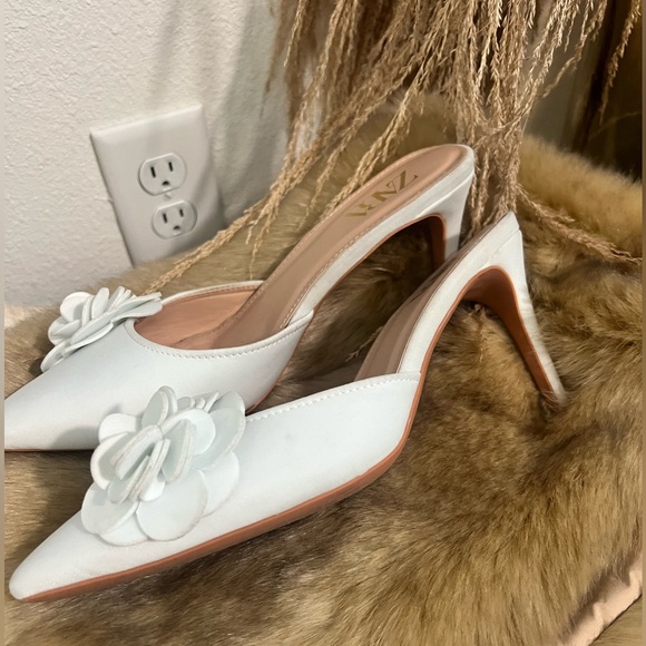 Zara White Flower Detail Heeled Mules 8 - Picture 2 of 3